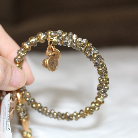 Alex and Ani, Revelry Set of 7 RG bracelets - Picture 9 of 12